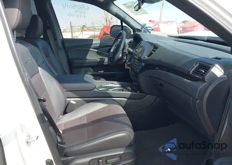 2024 Honda Passport Awd Black from USA, damaged, VIN 5FNYF8H86RB010881